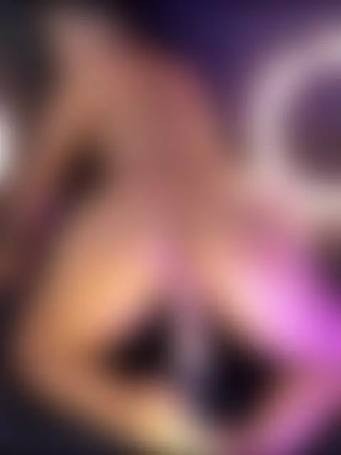 Midnight heat in my bed 🌙🔥 by kari-me