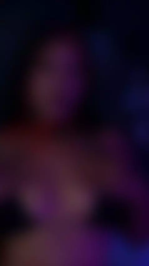 I think you like me too much 😏💋 by kari-me