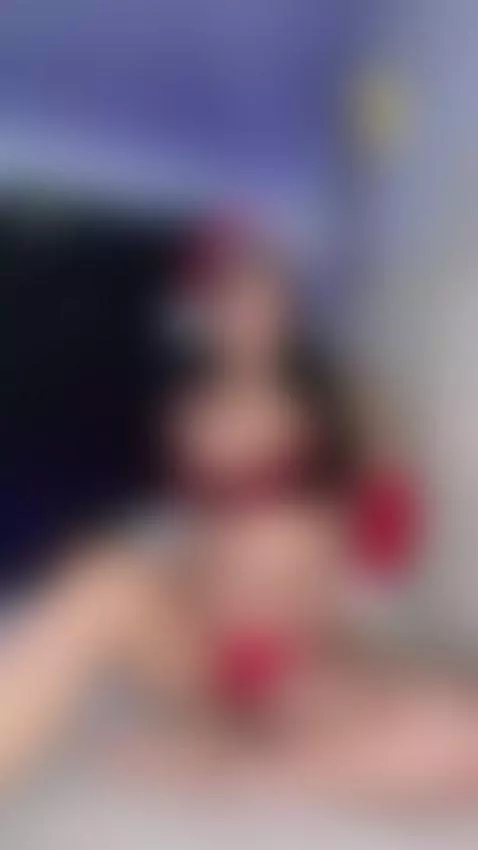 Walking slowly so you won’t forget me 😈💫 by kari-me