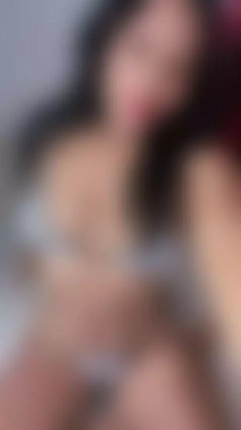 Getting warm just imagining your voice close 😮‍💨💋https://fan... by kari-me