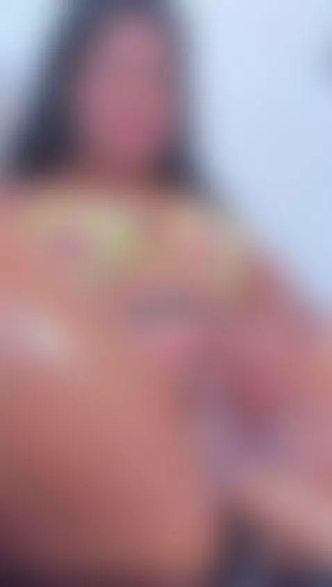 I am very horny and I masturbate deliciously. 🔥 by kari-me