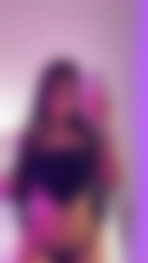 A little kiss for you love <3 by alaia-manson