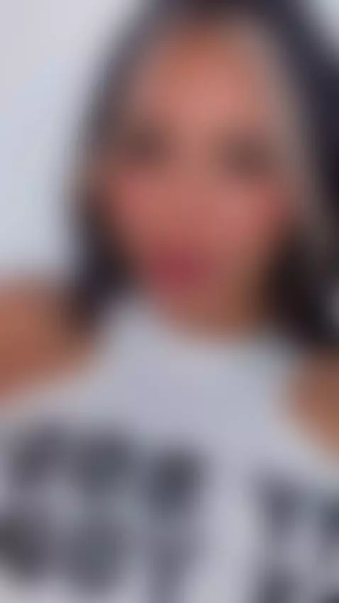 I feel so pretty by alaia-manson