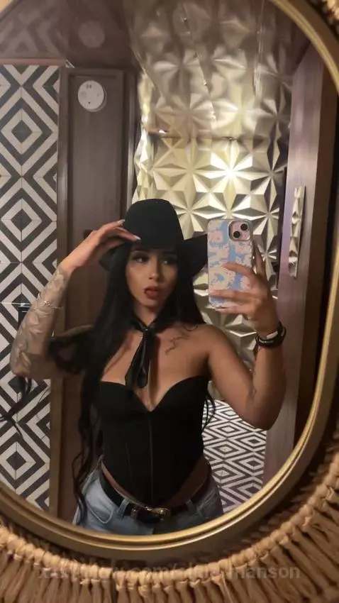 Online now by alaia-manson