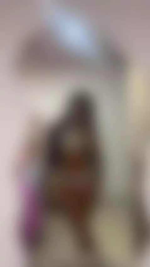 Enjoy me hot curves by alaia-manson