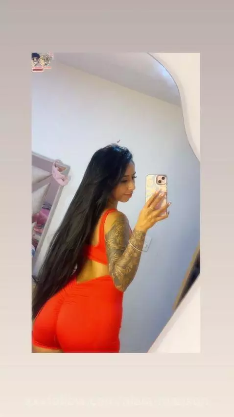 Do you like me hot ass? by alaia-manson