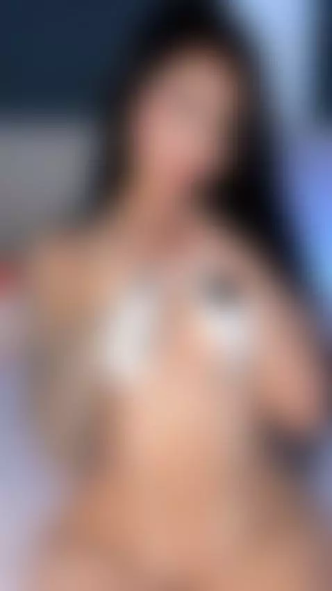 my sexy hips want to seduce you by alaia-manson