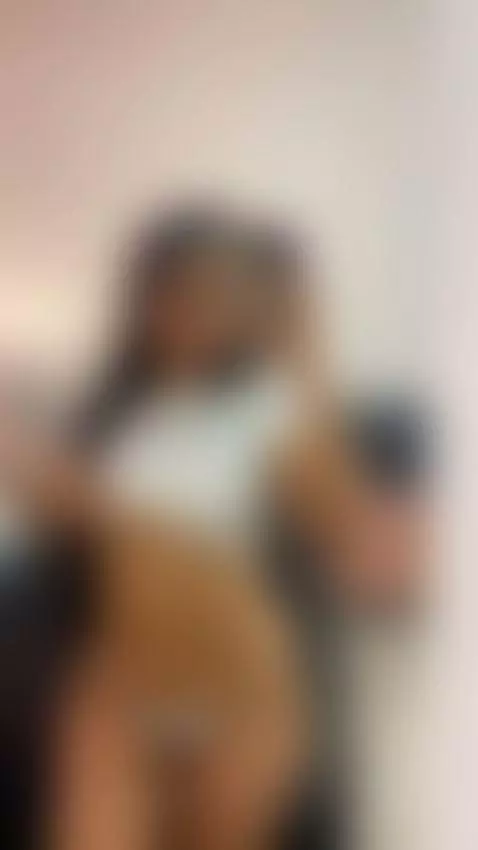 Do you want to see more of my body? by alaia-manson