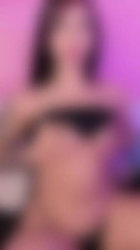 You love to see my tits by alaia-manson