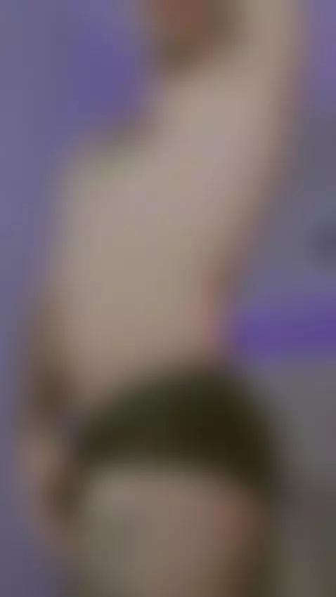 I'm online, I'll wait for you so we can have fun together by jack-04