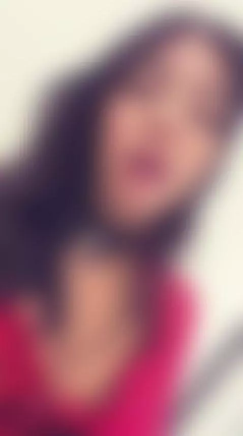 Just a little hello from me to you. 🌷 by victoria-becker