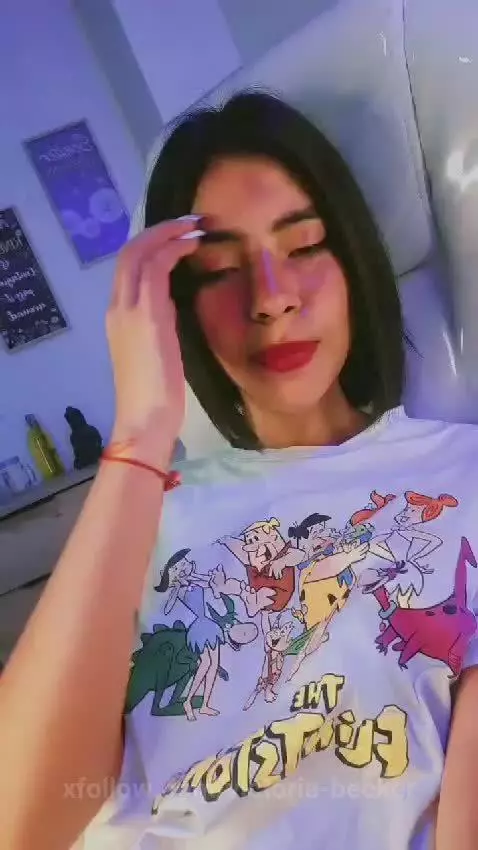 petite, morena, smalltits by victoria-becker