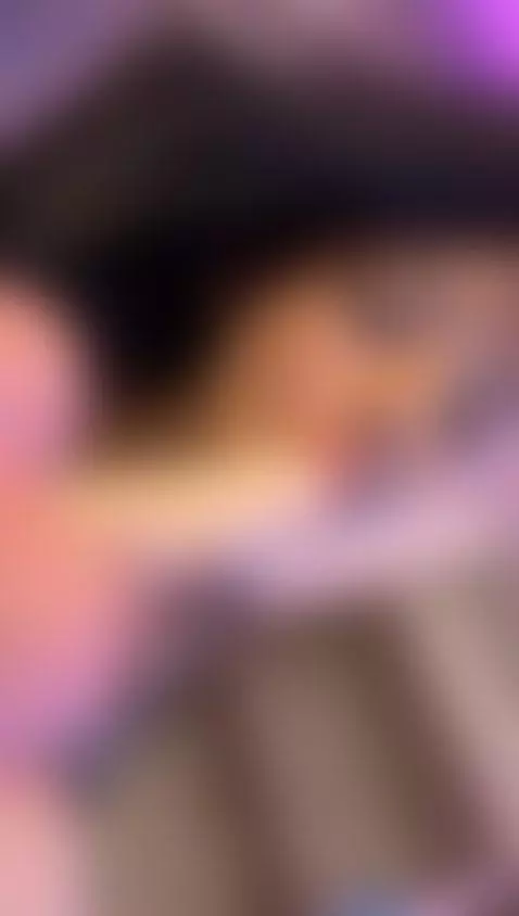 visitame en / visit me at    
https://www.camsoda.com/victor... by victoria-becker