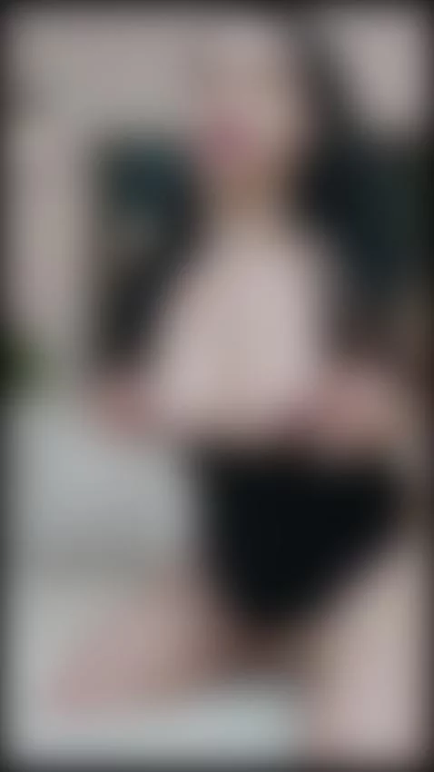 Come and undress me by evellynereys