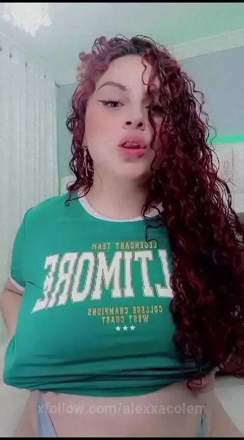 Very horny by alexxacolem