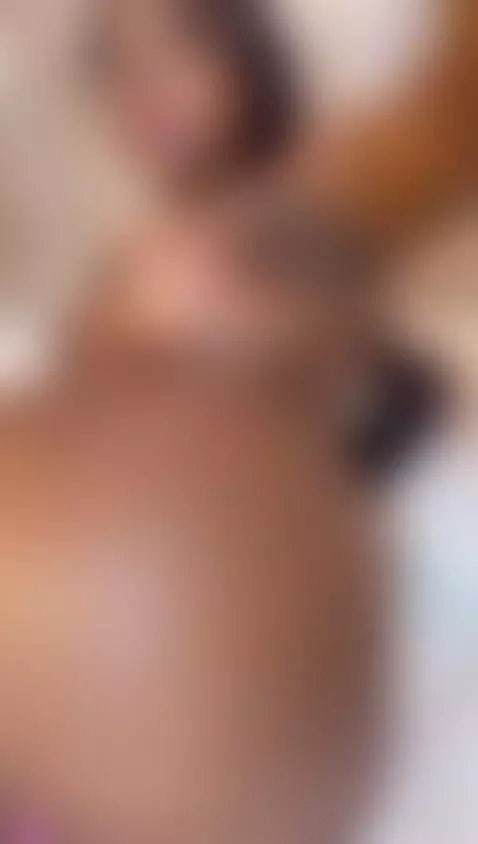 Do you like how my huge ass bounces? 👀💦 by kimamodel