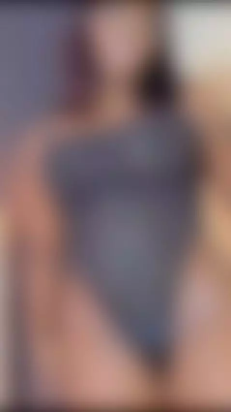 a little sensual dance to tease you 💃😈 by kimamodel