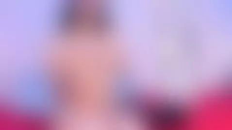 I want you to feel my whole hot body and make it all yours 💦... by sarajhonsonn