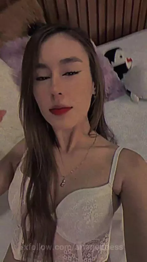 my body would love your touch by ariagoddess