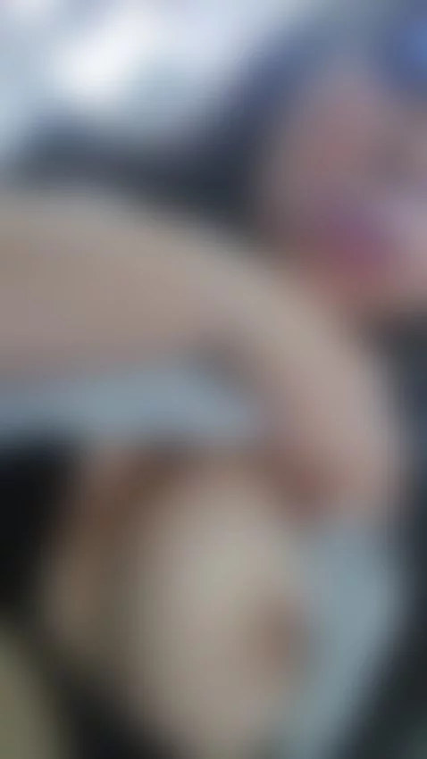 Mall 🤫 by julirosex