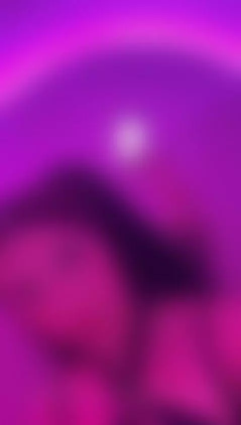 I'm really horny, help me cool down. by antonella-grayy