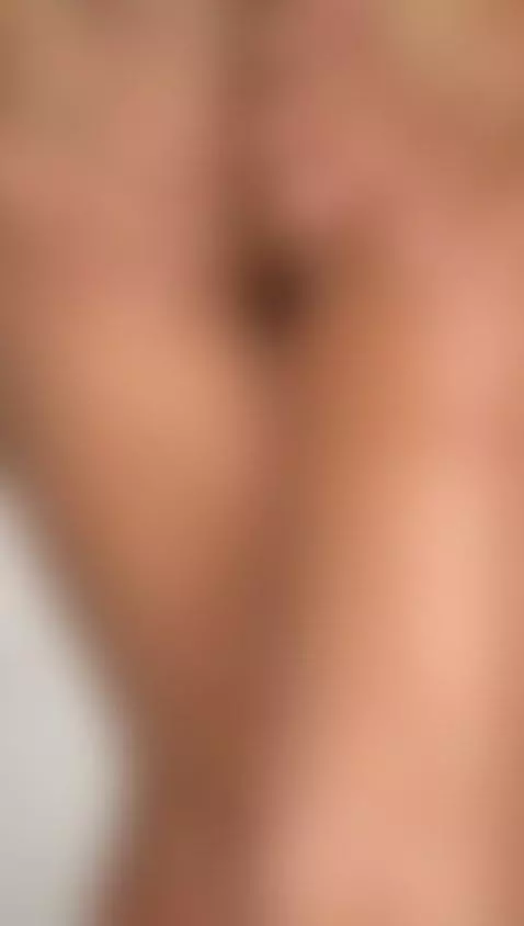 give me what I deserve, love 😍🍑🔥😈
live Now! 🔥
https://www.ca... by aly-texas