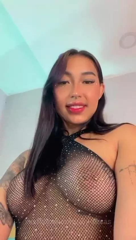 Bite my sweet natural boobs! 🍒🤤
https://www.camsoda.com/aly-... by aly-texas