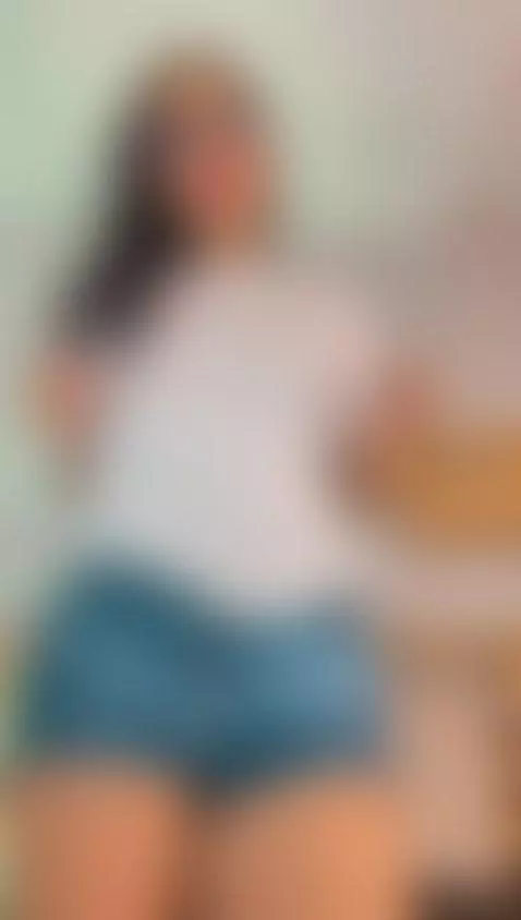 My skill is undeniable, and my charm is irresistible 🍑🍒
http... by aly-texas