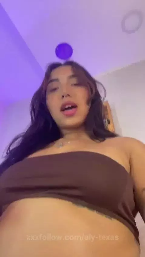 I want to please you this afternoon and make you fall prey t... by aly-texas