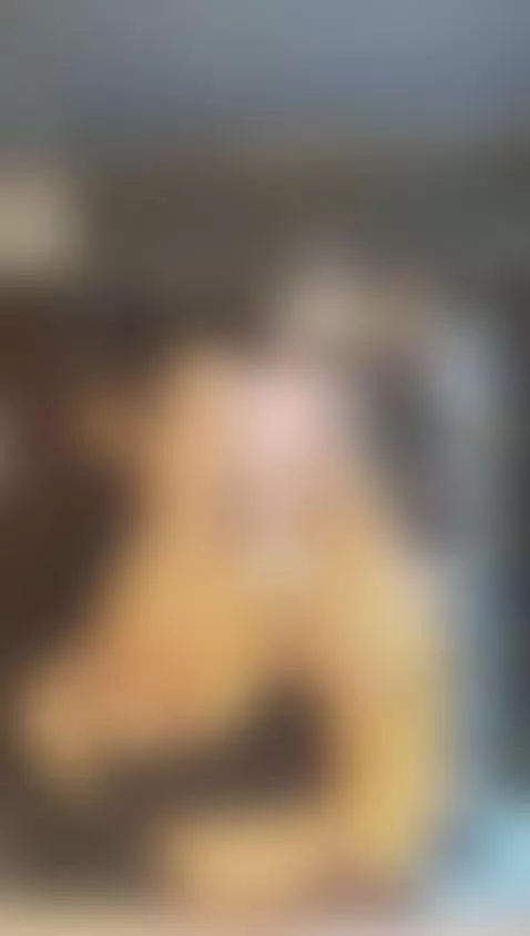 Posing without shame… but only for your eyes 👀📷 by fridamodel1