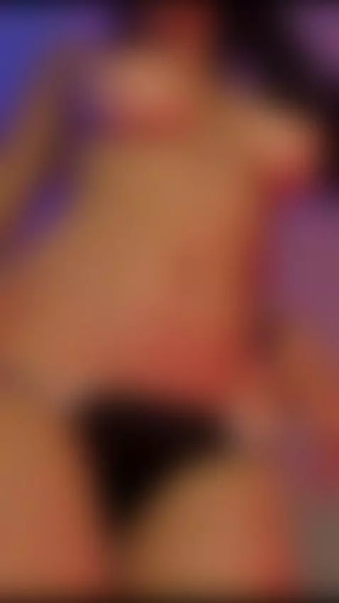 I close my eyes and let desire guide me 🌙 by fridamodel1