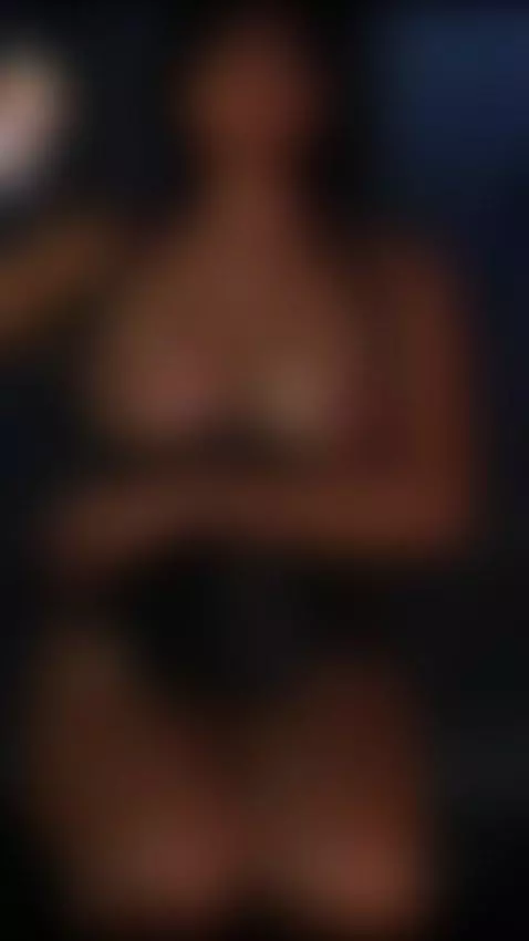 I close my eyes and let pleasure guide me 😈💦 by fridamodel1