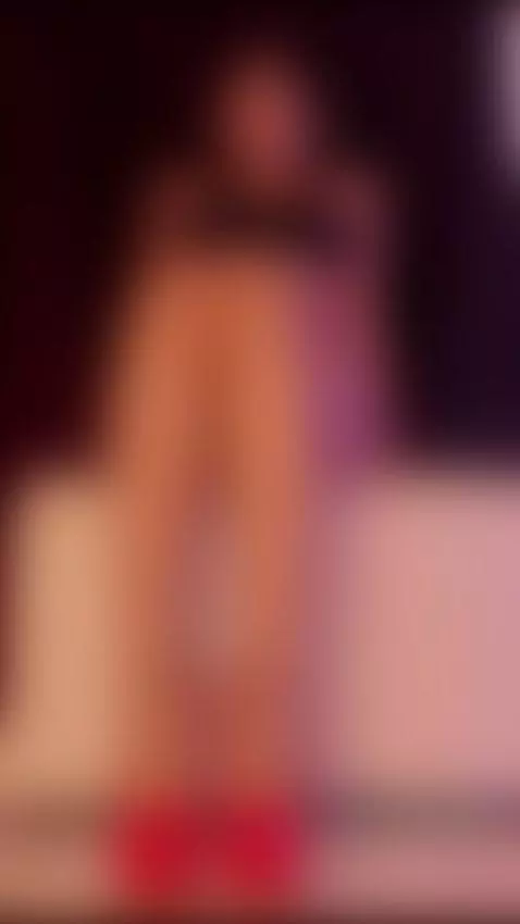 Moistened… but not by water 😏💦 by fridamodel1