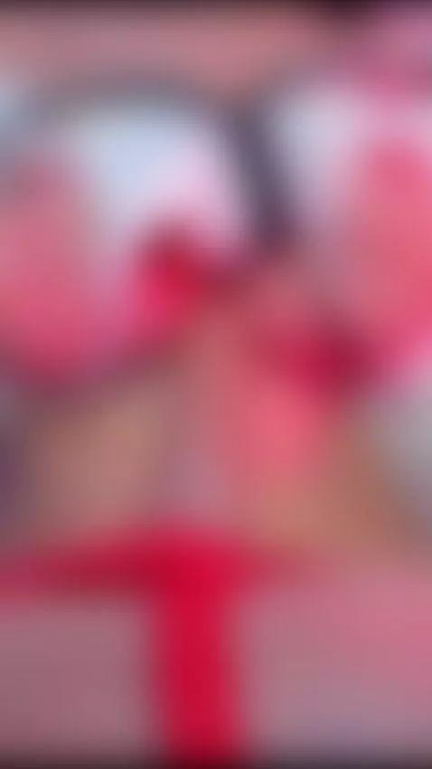 A body that moves and steals looks 😏🔥 by fridamodel1