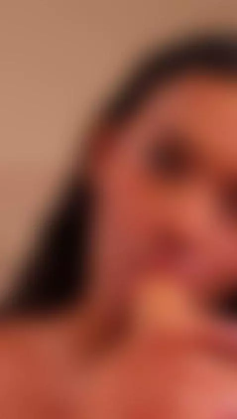 I'm going to give you a blowjob until you cum in my mouth. 🔥 by fridamodel1