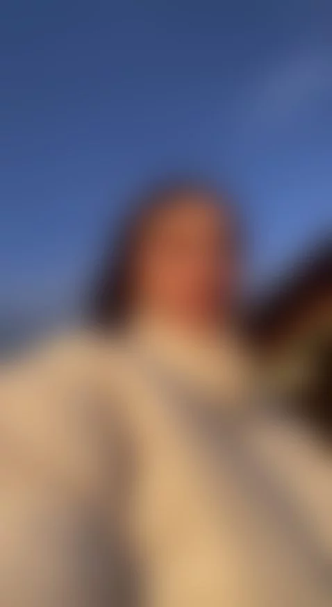 Traveling by venuss-acosta