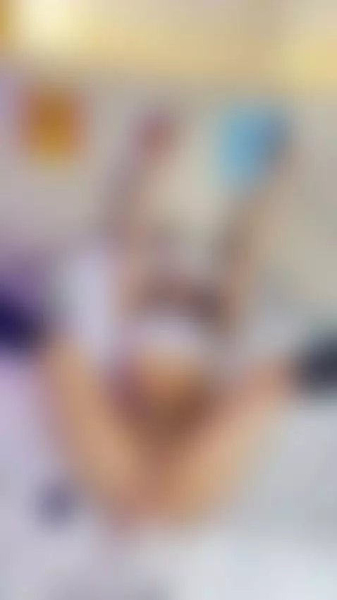 Subdued with my fuckmachine...   https://es.stripchat.com/Me... by meganbrowns1