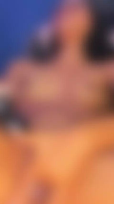 Deep breaths… and you in my mind 💭💋 by alysson23