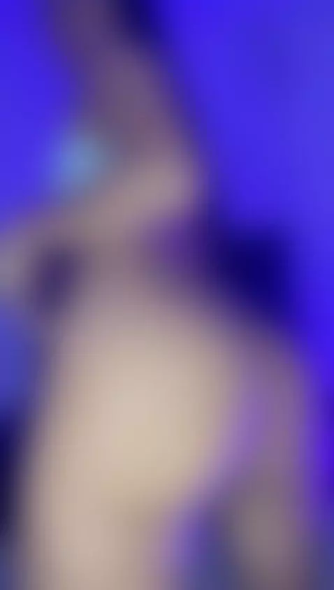 Falling is inevitable… when I’m the temptation 🫣😈 by alysson23