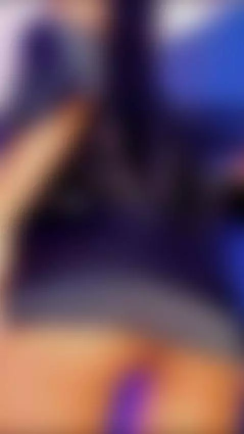 Until you can’t take it anymore… 💋 by alysson23