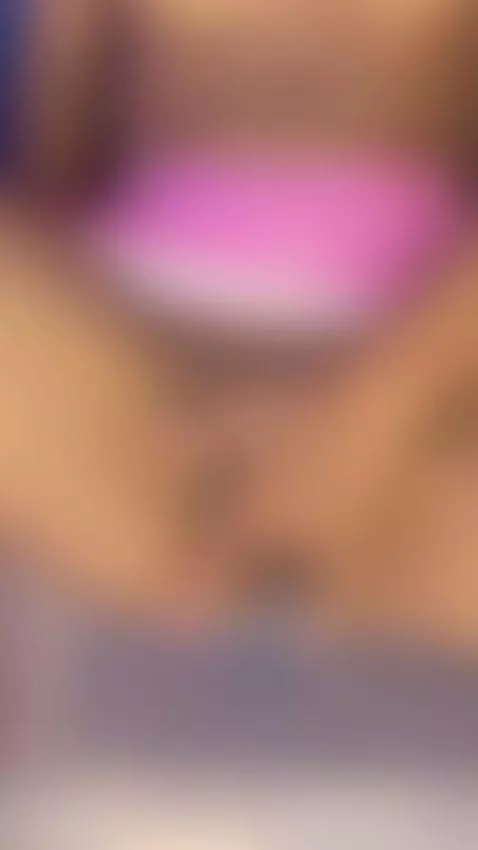 public, milf, dadwouldbeproud by alysson23