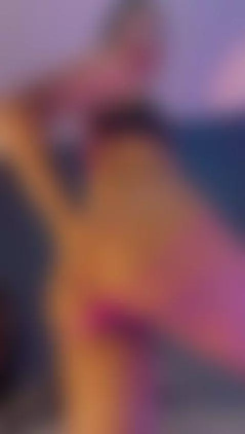 With me you don’t escape pleasure 🔥💫 https://onlyfans.com/al... by alysson23