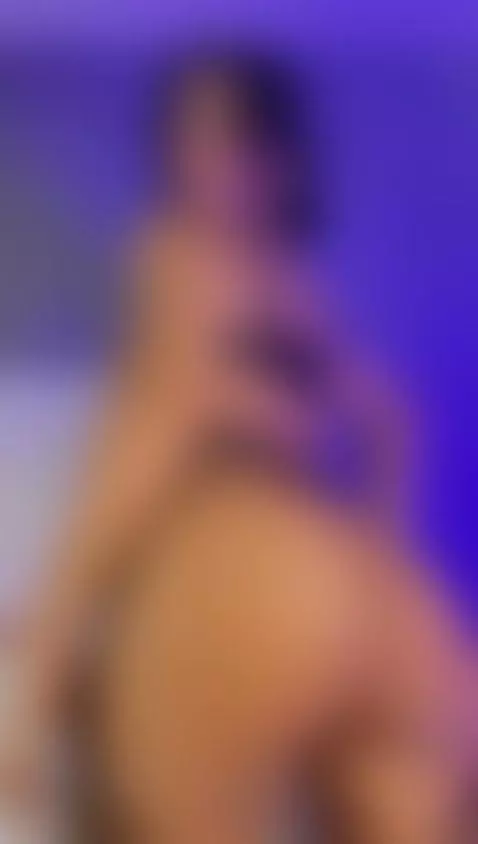 Showing you my beautiful big ass up close 🍑🔥 by charlotte1123