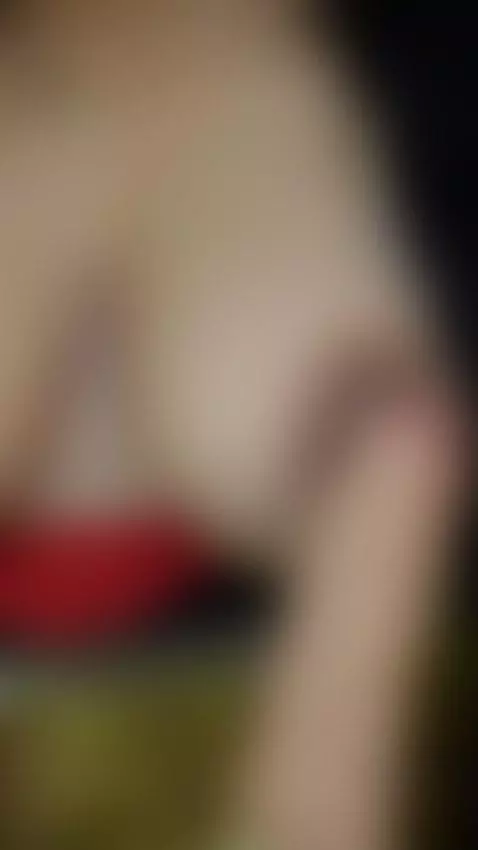 playing naughty with my dildo 😈🥵🥵 by charlotte1123