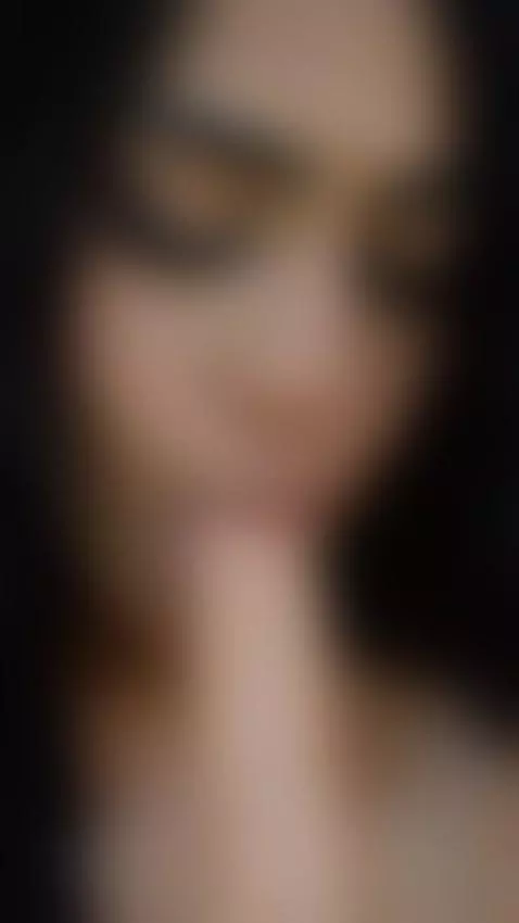 hot blowjob and play with my tits 😈💦 by charlotte1123