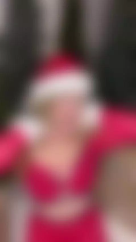 Hapoy holidays🎄🎁❤️ by daniortizx