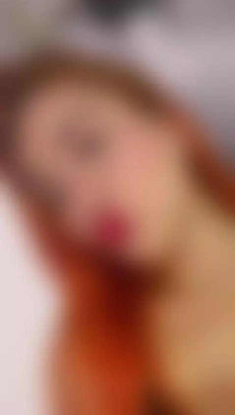 A little kiss for my loves 😘 Online now  🎥 by emmahays