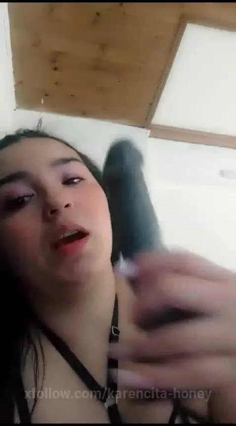 Let me seduce you and suck you all 🥶💦 by karencita-honey