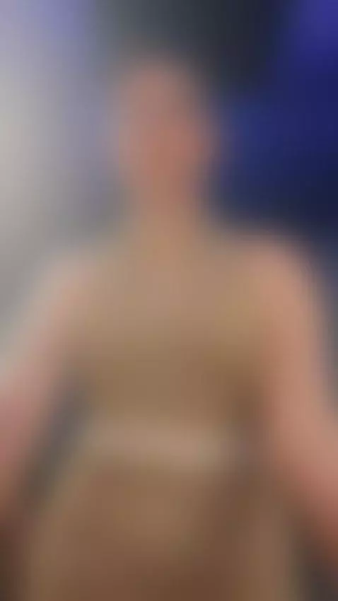 a hot and sweaty day at the gym by maturedoly-1