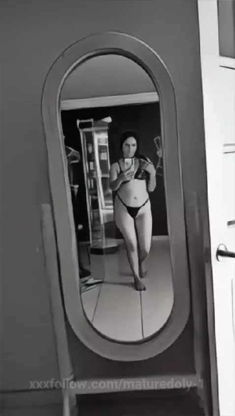 sensual hot mature for you by maturedoly-1